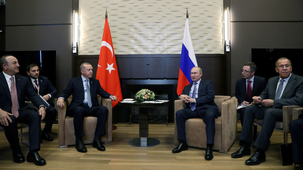 Tổng thống Nga Vladimir Putin và người đồng cấp Thổ Nhĩ Kỳ Recep Tayyip Erdogan