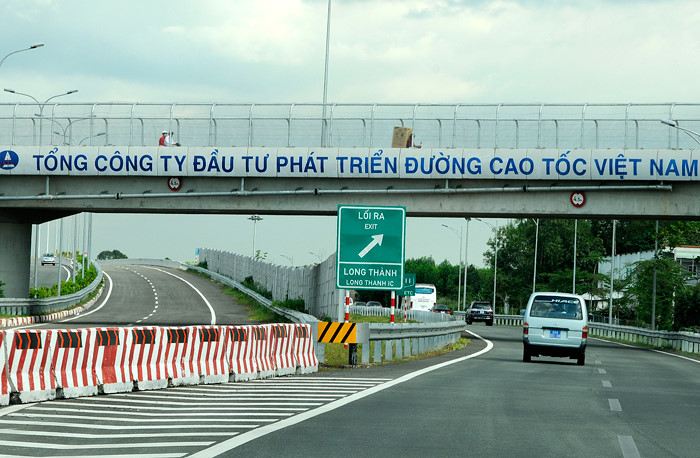 Tổng công ty Đầu tư phát triển đường cao tốc Việt Nam (VEC) bị cưỡng chế hơn 1.000 tỷ đồng nợ thuế. (Ảnh: IT).