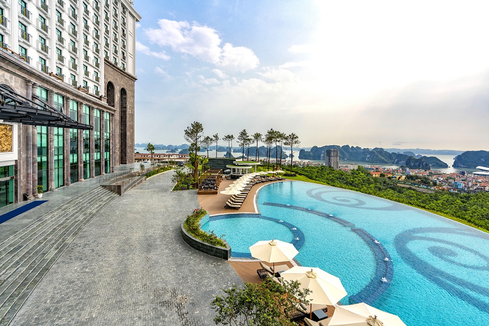 he-thong-flc-hotels-resorts-so-huu-nhieu-loi-the-de-tro-thanh-dia-diem-ly-tuong-to-chuc-hoi-hop-cuoi-nam