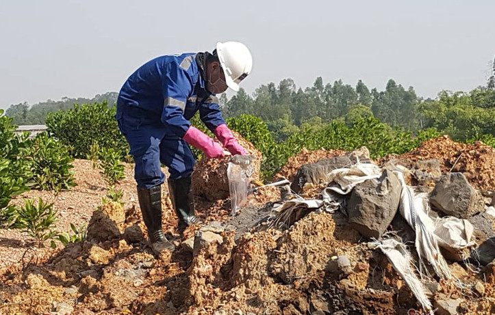 Số lượng chất thải bị chôn trộm ở Sóc Sơn là tương đối lớn.