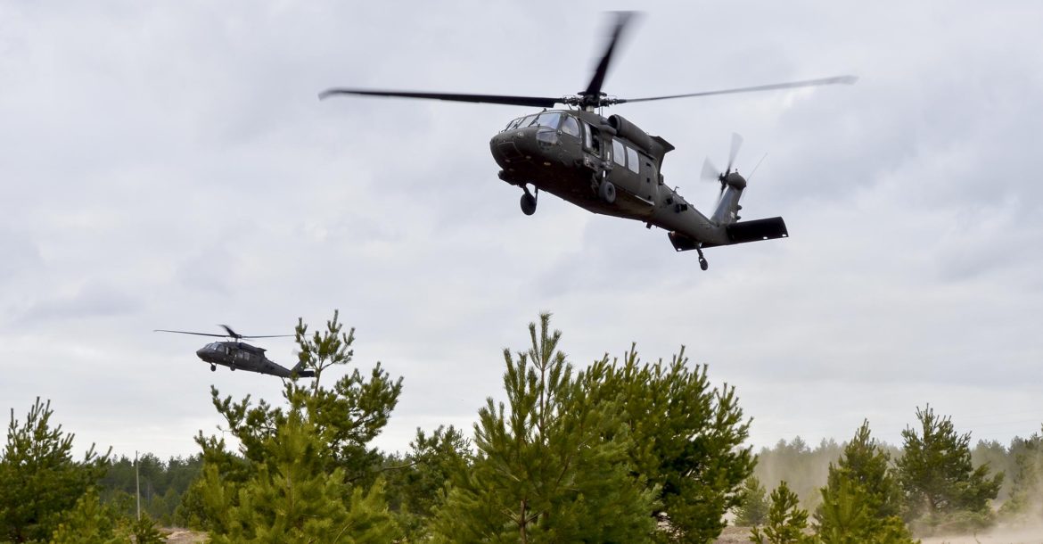 Trực thăng UH-60M Black Hawk.
