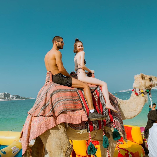 Theo tiết lộ của Khắc Tiệp, anh cùng Ngọc Trinh sẽ ghé thăm tất cả những địa điểm sang chảnh, ăn chơi tốn kém nhất Dubai.