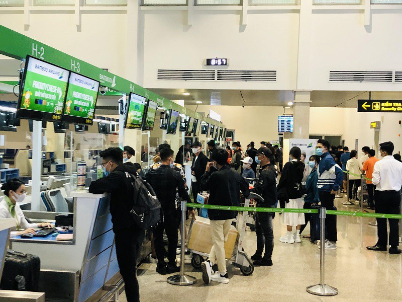 Đóng cửa sân bay Nội Bài vì COVID-19 trên mạng xã hội là tin giả.