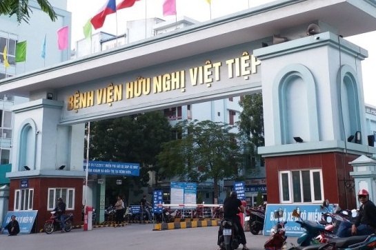 Bố của cô gái số 17 nhiễm Covid-19 đã được cách ly tại Bệnh viện Hữu nghị Việt Tiệp. (Ảnh: IT).