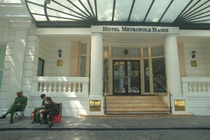 Khách sạn Metroople đã bị phong tỏa sáng 9/3.