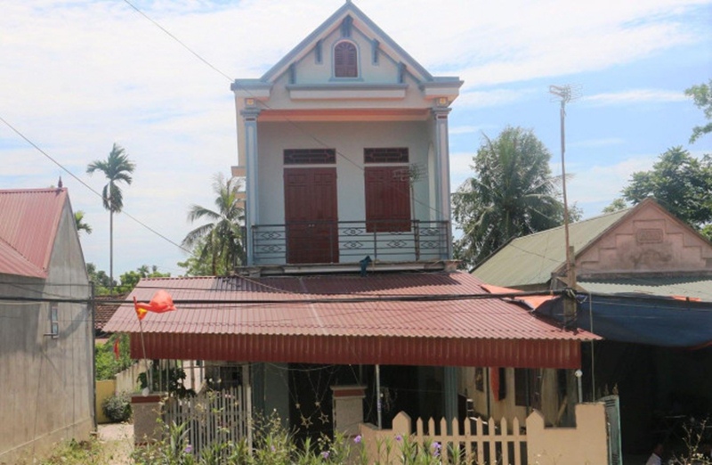 Đây là căn nhà của gia đình ông Đoàn Đức Bình, hộ cận nghèo khác của xã Yên Thọ (huyện Yên Định). (Ảnh: Người Lao Động).