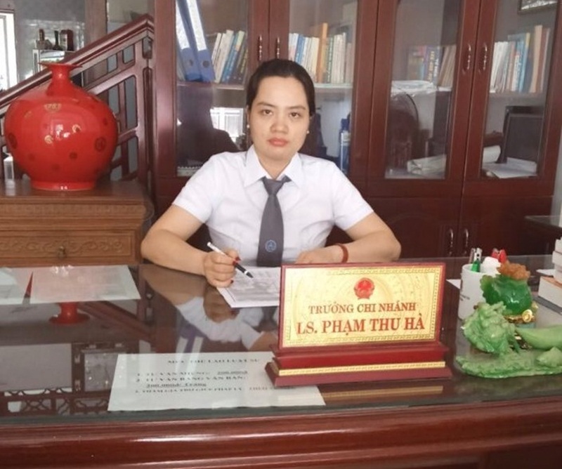 Luật sư Phạm Thu Hà - Văn phòng Luật sư Trung Hòa.