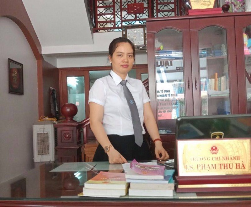 Luật sư Phạm Thu Hà – Văn phòng Luật sư Trung Hòa.