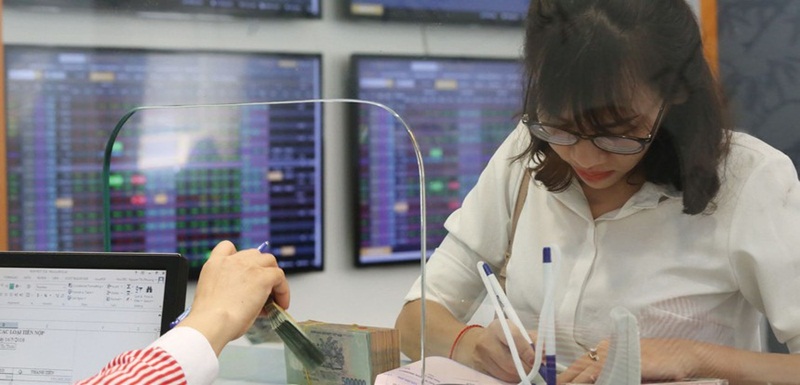 Thị trường chứng khoán ngày 9/7, VN-Index tăng liền 4 phiên.