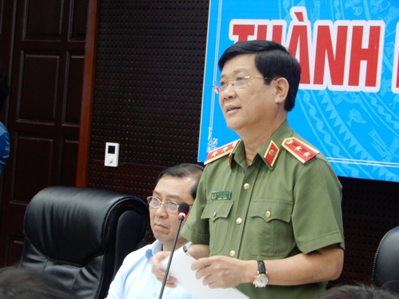 Trung tướng Nguyễn Văn Sơn, Thứ trưởng Bộ Công an nói về việc người nước ngoài nhập cảnh bất hợp pháp. (Ảnh: Dân Trí).