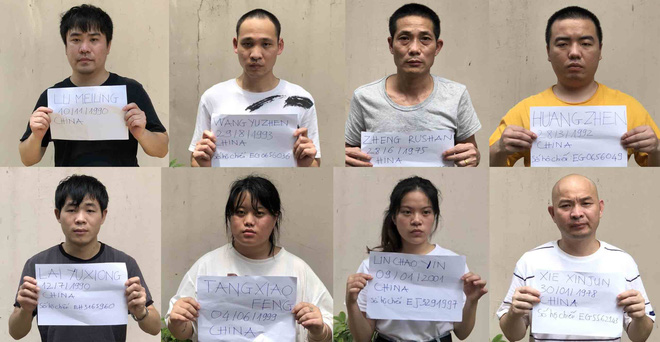 Nhóm người Trung Quốc bị bắt giữ ngày 30/7 ở quận Tân Bình. (Ảnh: Tổ Quốc).