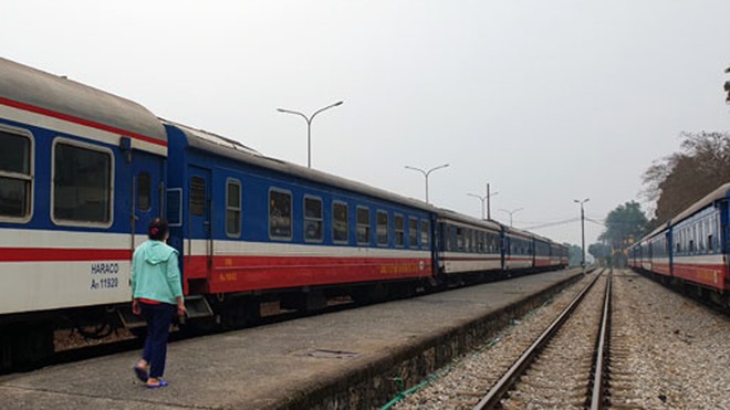 Đôi tàu du lịch tuyến Hà Nội - Lào Cai tạm dừng từ 3/8. (Ảnh: Internet).