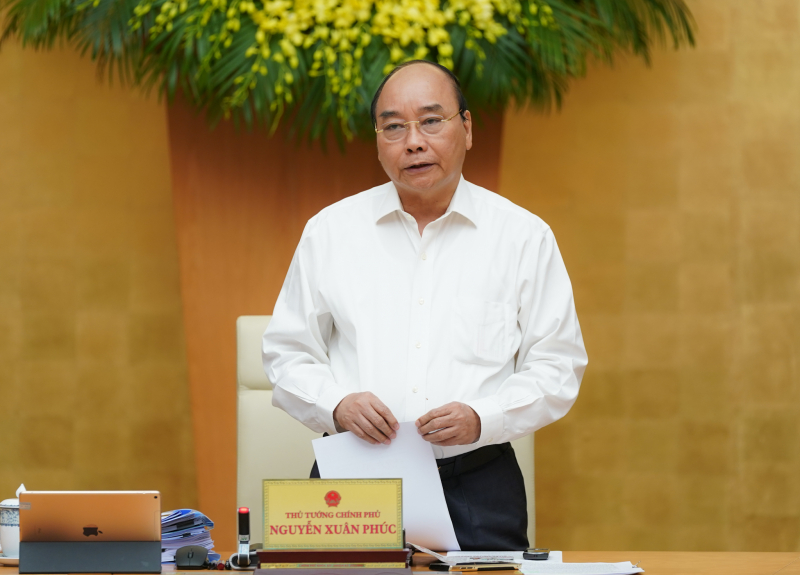 Thủ tướng Nguyễn Xuân Phúc phát biểu tại cuộc họp sáng 3/8. (Ảnh: VGP/Quang Hiếu).