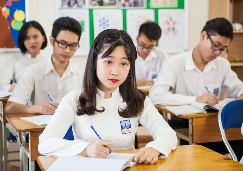 Điểm chuẩn lớp 10 Trường THPT Huỳnh Văn Nghệ tỉnh Bình Dương năm 2020 sẽ được công bố hôm nay 4/8, mời bạn đọc quan tâm theo dõi.