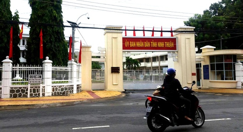 Chủ tịch UBND tỉnh Ninh Thuận cùng các Phó Chủ tịch bị đề nghị kiểm điểm trách nhiệm.