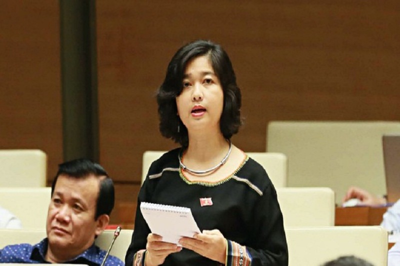 Nữ Đại biểu Quốc hội Ksor H’Bơ Khăp (đoàn Gia Lai) gây ấn tượng mạnh với cử tri bằng những màn chất vấn tại nghị trường Quốc hội.