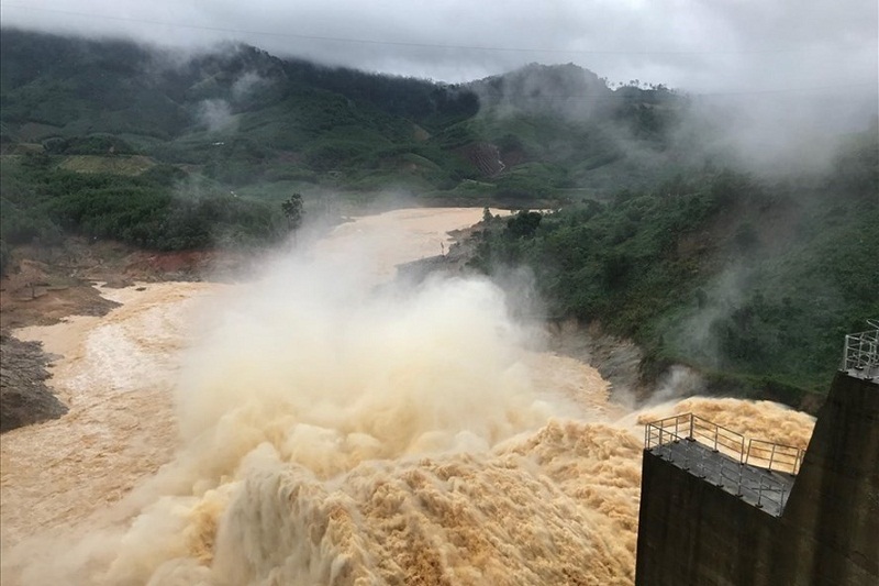 Thủy điện Đắk Mi 4 Quảng Nam tiếp tục xả lũ với lưu lượng 500m3/s. (Ảnh minh hoạ).