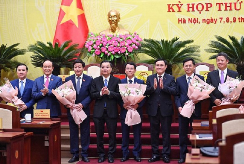 Hà Nội phân công nhiệm vụ chính thức cho 6 Phó Chủ tịch mới.