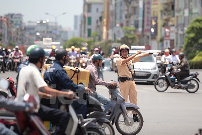 Hà Nội tiến hành cấm nhiều tuyến đường trong thời gian diễn ra Đại hội Đảng lần thứ XIII. (Ảnh: Vietnamplus).