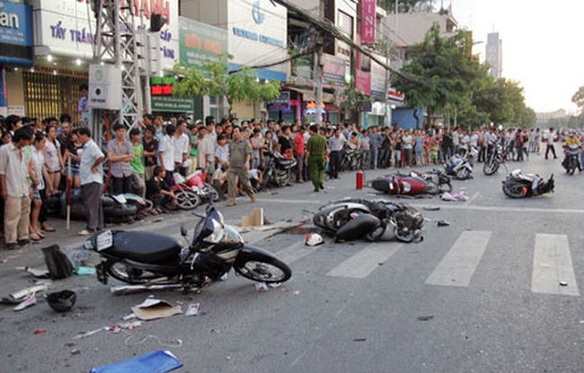 Tai nạn giao thông dịp nghỉ Tết Nguyên đán Tân Sửu 2021, tính riêng trong ngày 30 Tết toàn quốc đã xảy ra 25 vụ tai nạn giao thông làm chết 16 người. (Ảnh minh họa).