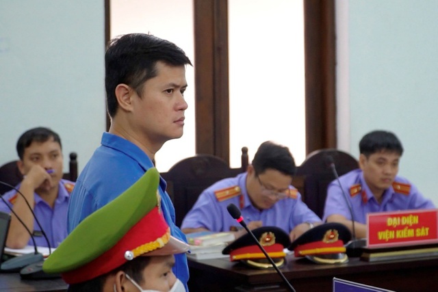 Phiên tòa xét xử sơ thẩm vụ án bác sĩ Phương được mở lại vào ngày 22/3. Bị hại T.T. vắng mặt.