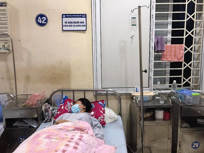 Nữ sinh lớp 10 đang theo dõi chấn động não tại Trung tâm Y tế huyện Thanh Thủy, tỉnh Phú Thọ