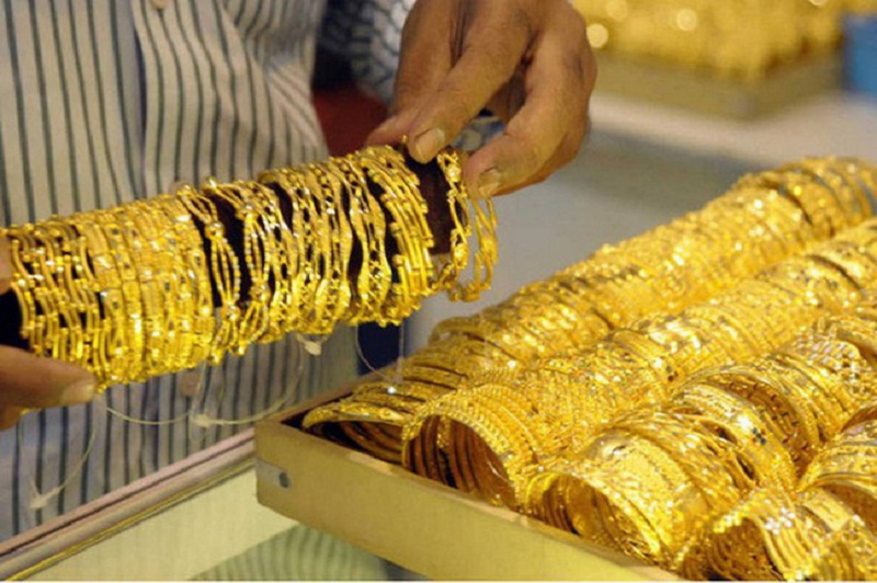 Bảng giá vàng hôm nay, giá vàng 9999 hôm nay, giá vàng SJC tiến sát ngưỡng 58 triệu đồng.