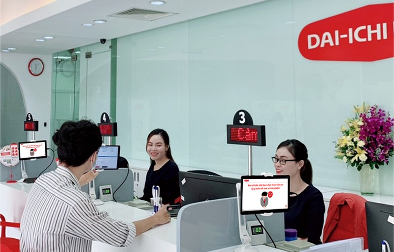 Dai-ichi Life Việt Nam vươn lên vị trí thứ 3 trong Top 10 Công ty bảo hiểm Nhân thọ uy tín năm 2021.
