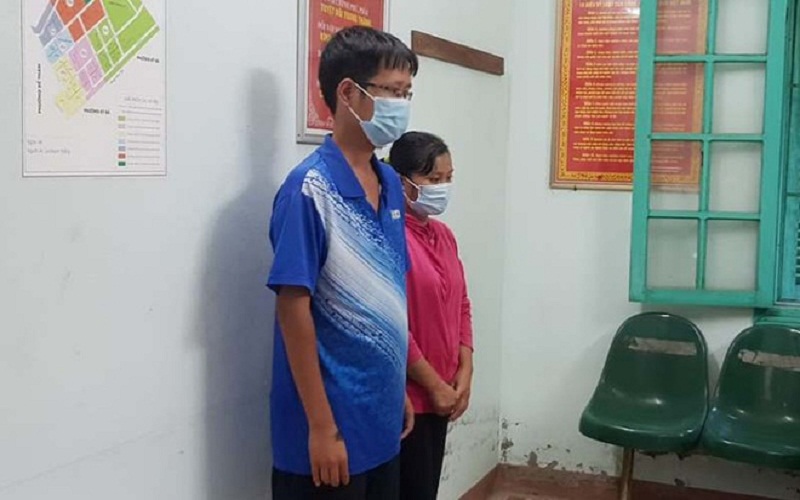 Hai cán bộ y tế huyện Hưng Hà - Thái Bình bị khởi tố bắt tạm giam vì tội 'Nhận hối lộ'.