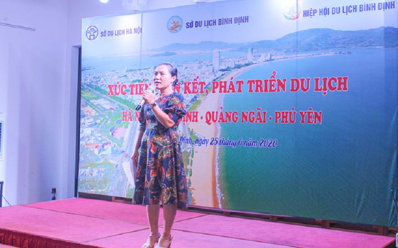 Bà Huỳnh Thị Kim Bình, giám đốc Trung tâm Thông tin xúc tiến du lịch Bình Định. (Ảnh: Tuổi Trẻ TP HCM).