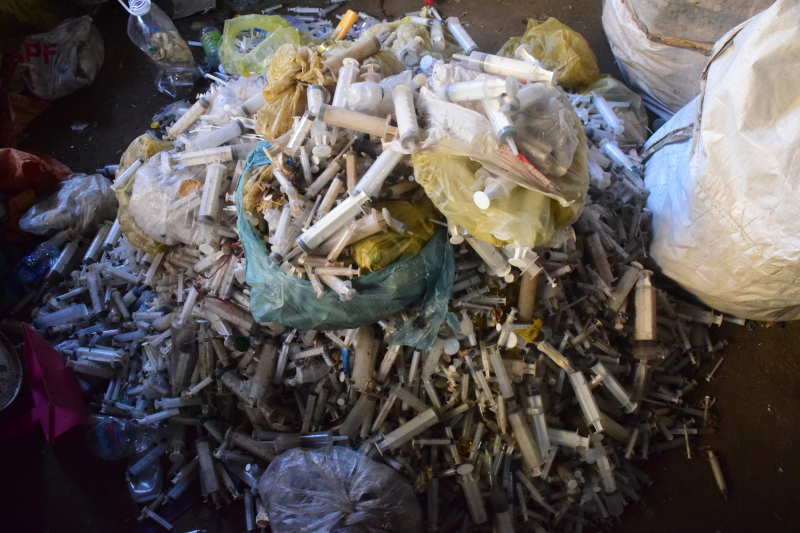 Toàn bộ số rác thải này chưa được phân loại.