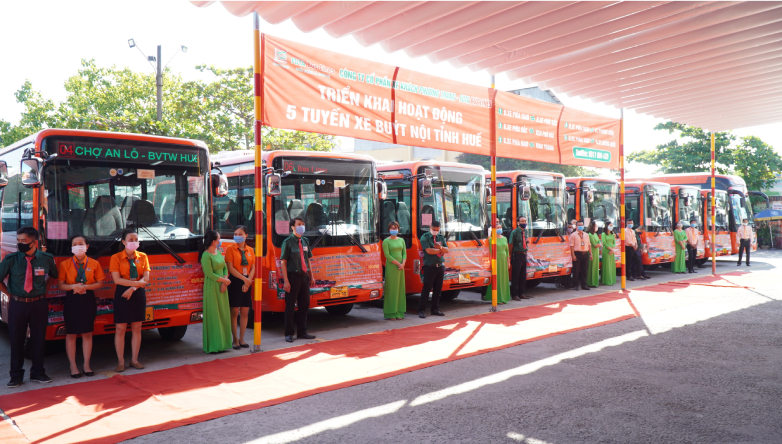 Các xe buýt được đầu tư mới, đảm bảo tiêu chuẩn về khí thải và an toàn cho hành khách.