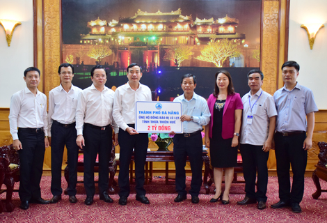 Đà Nẵng hỗ trợ Thừa Thiên Huế 2 tỉ đồng để khắc phục hậu quả cơn bão số 5.