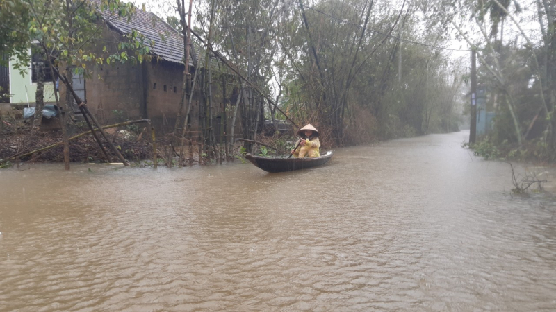 Đến thời điểm hiện tại, trên địa bàn tỉnh Thừa Thiên Huế đang có mưa to, có nơi mưa rất to. Ảnh: Tuấn Hiệp.