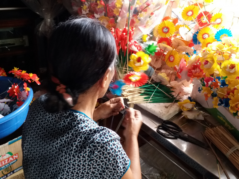 Vào năm 2015, làng hoa giấy Thanh Tiên được bình chọn là Làng nghề được yêu thích nhất Việt Nam.