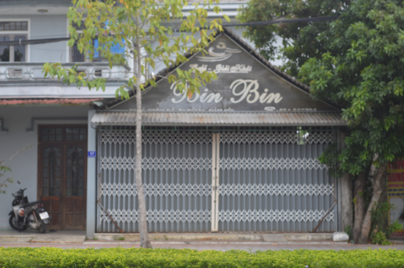 Quán cafe ở đường Nguyễn Kim Thành đóng cửa phòng dịch.