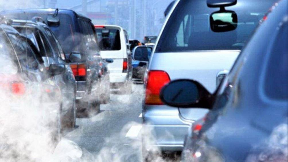Hàng chục triệu xe máy, ô tô cũ phải lắp bộ lọc khí thải nếu dự thảo luật bảo vệ môi trường được thông qua.