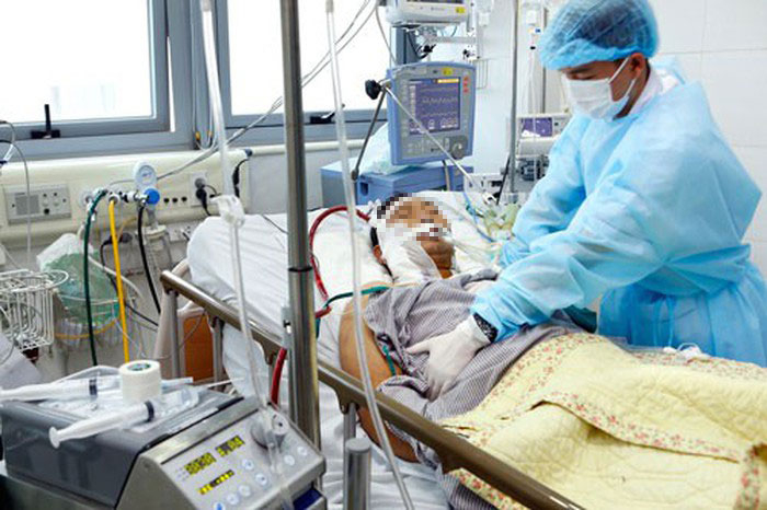 1 trong 2 bệnh nhân Việt Nam nghi nhiễm virus corona trở về từ Trung Quốc. Ảnh minh họa
