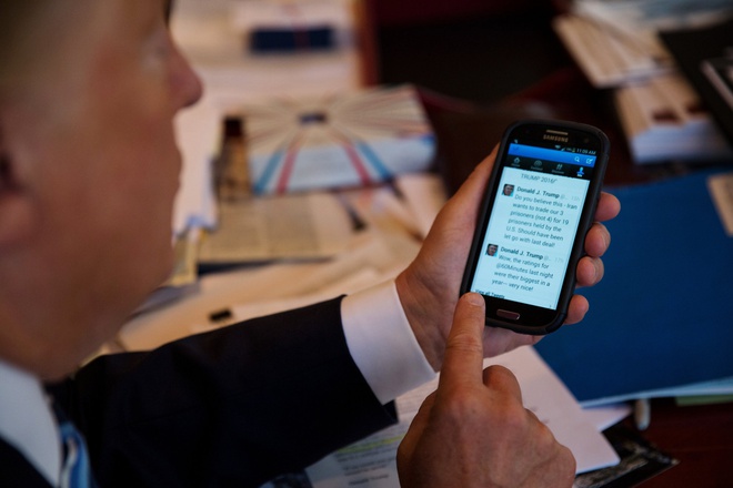 Twitter là nền tảng ưa thích của ông Trump. Ông nhiều lần khẳng định đây là kênh hữu hiệu nhất để giao tiếp trực tiếp với người dân Mỹ. Ảnh: NYT.