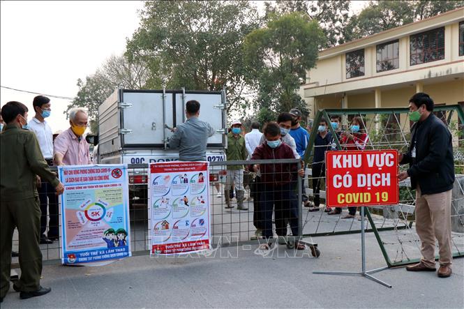Chốt phòng dịch COVID-19 tại thôn Nhiêu Đậu, xã Lâm Thao thời điểm diễn ra dịch bệnh phải phong toả