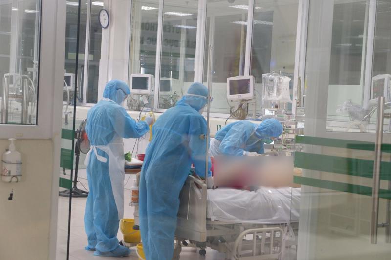 Bộ Y tế hoả tốc huy động cơ sở y tế tư nhân điều trị COVID-19