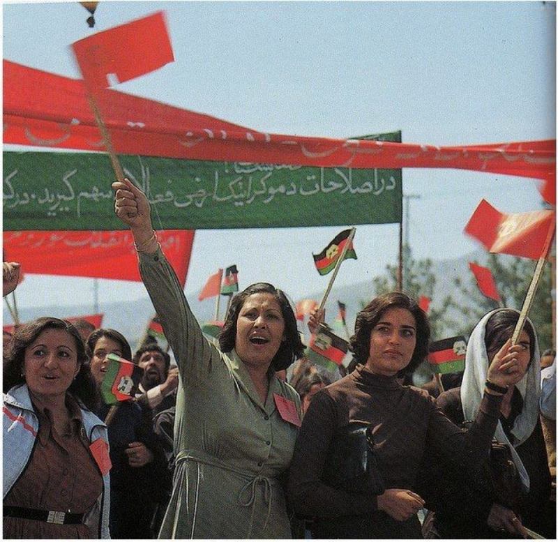 Những người phụ nữ Afghanistan xuống đường biểu tình năm 1980.