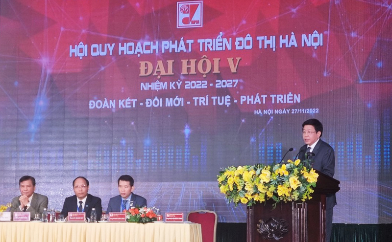  Phó Chủ tịch UBND thành phố Hà Nội Dương Đức Tuấn phát biểu tại đại hội.