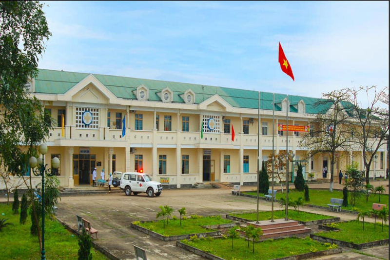 Trung tâm Y tế huyện Vĩnh Linh nơi bệnh nhi M. đang được điều trị. Ảnh Đại Đoàn Kết