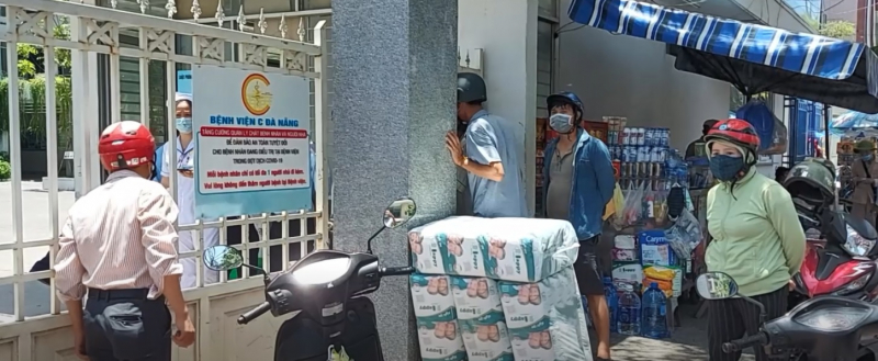 Thực hiện quyết định của Ban Chỉ đạo phòng, chống dịch Covid-19 thành phố Đà Nẵng, ngày 24/7 Bệnh viện C Đà Nẵng đã tiến hành phong tỏa toàn bệnh viện. Ảnh VTC