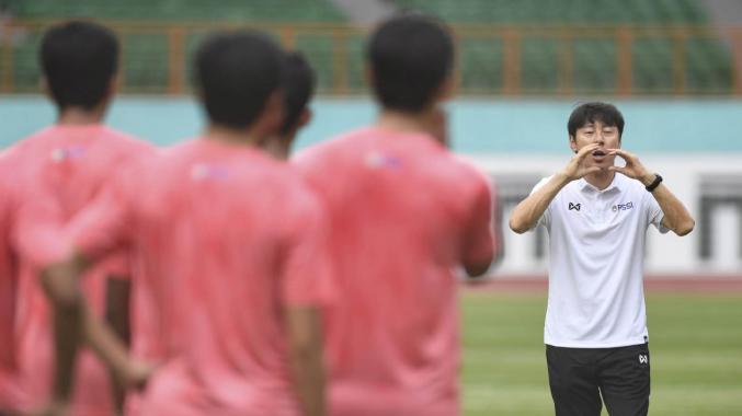 Liên đoàn bóng đá Indonesia (PSSI) đã công bố danh sách 34 cầu thủ được triệu tập.