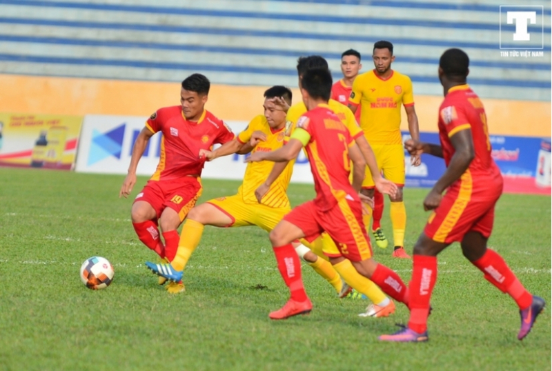 Trực tiếp bóng đá Thanh Hóa vs Nam Định 17h00 hôm nay 18/6.