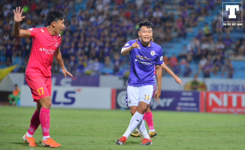 Cuối cùng, CLB Hà Nội vẫn không có bàn thắng và đành nhận thất bại với tỷ số 0-1. Trận thua này khiến đội chủ sân Hàng Đẫy tụt xuống vị trí thứ 6 trên BXH.