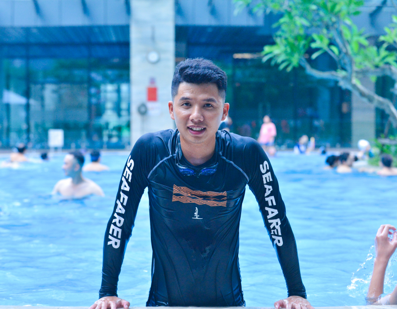 Nguyễn Văn Thắng người nổi tiếng với việc dạy bơi Times City.