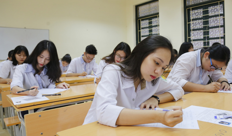 Điểm chuẩn lớp 10 trường THPT Lê Chân tỉnh Quảng Ninh năm 2020.